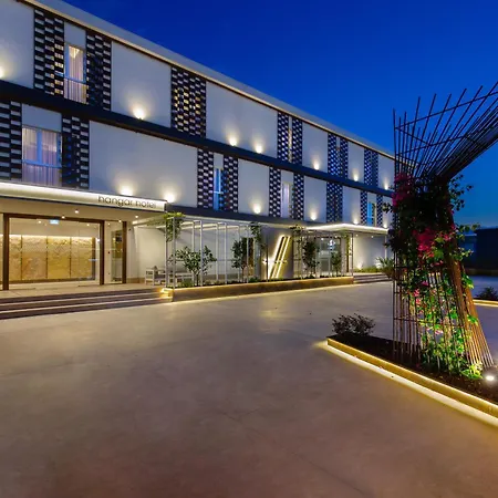 Hangar Hotel Teverola