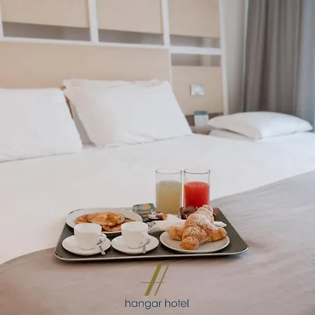 Hangar Hotel Teverola